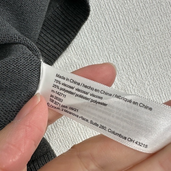 NWT Eloquoii peek a boo knit two tone sweater size 18/20 - Picture 8 of 8